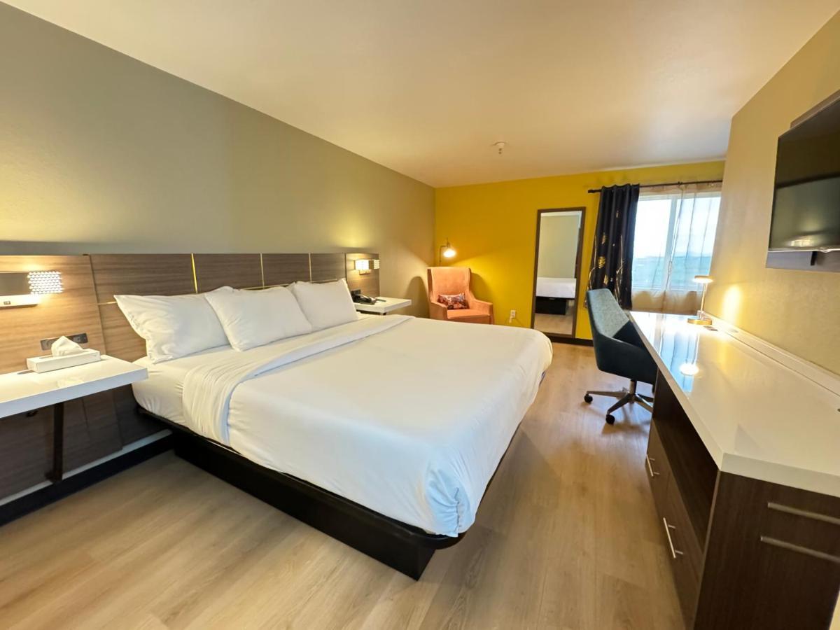 Quality Inn & Suites Віллоуз Екстер'єр фото
