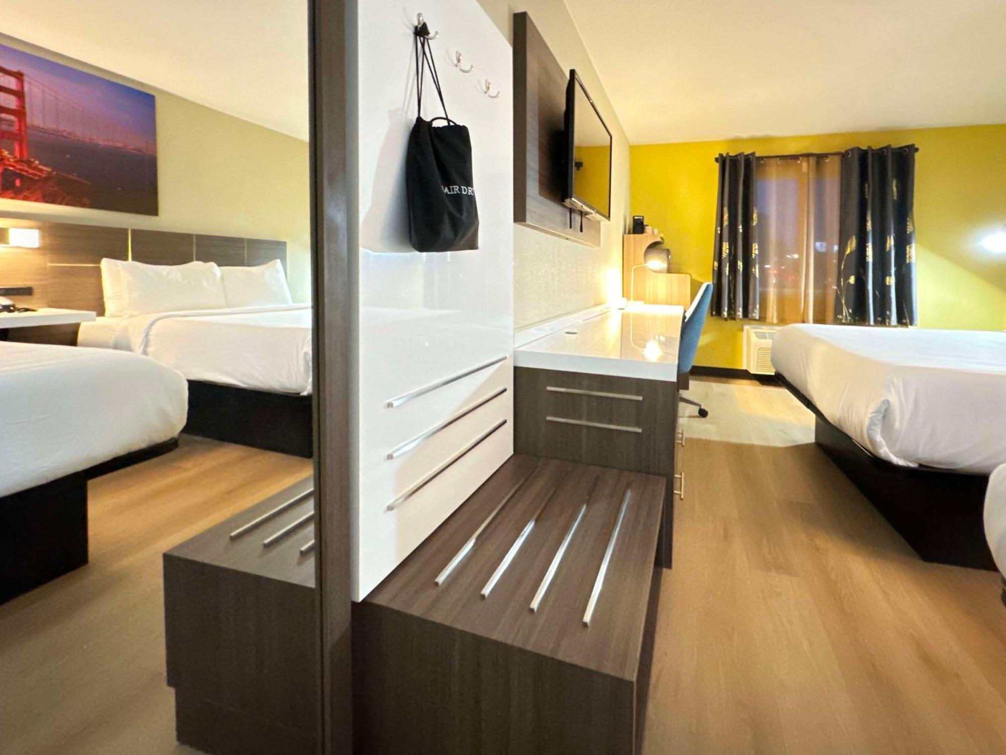 Quality Inn & Suites Віллоуз Екстер'єр фото